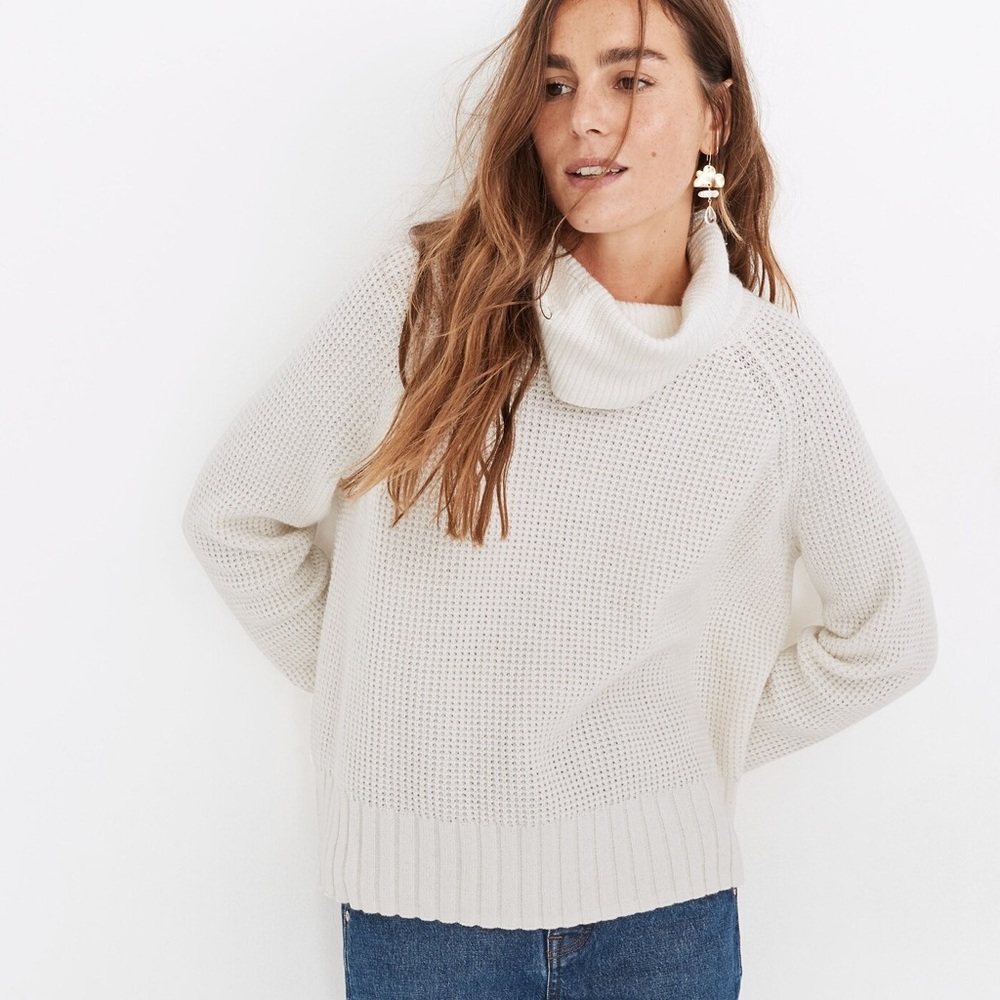 Madewell - Eastbrook Turtleneck Cross-Back Sweater in Cotton-Merino Yarn